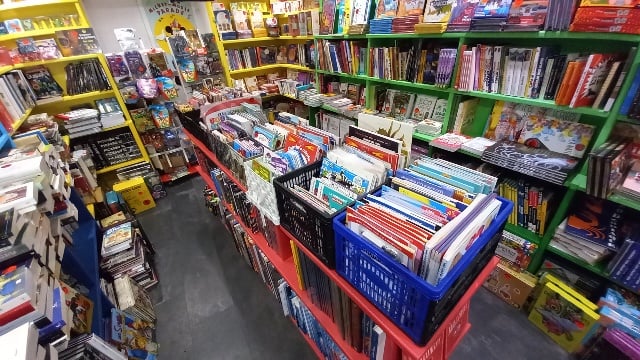 Book Addict 3